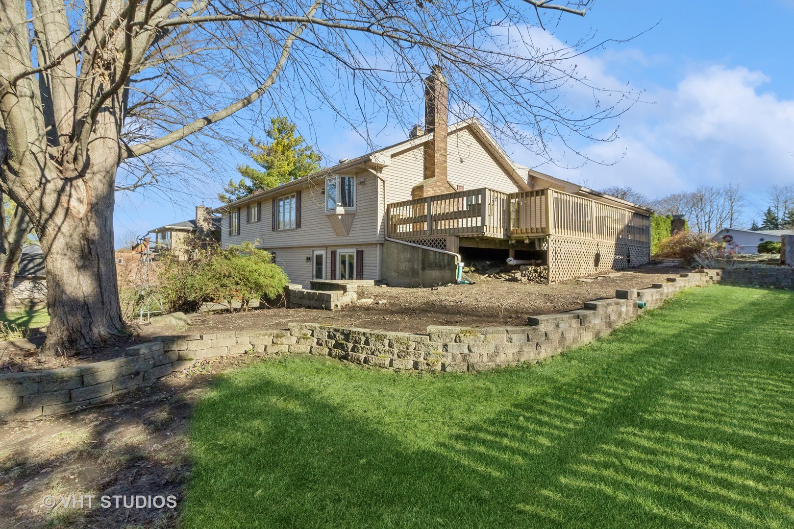 921 S Raddant Road