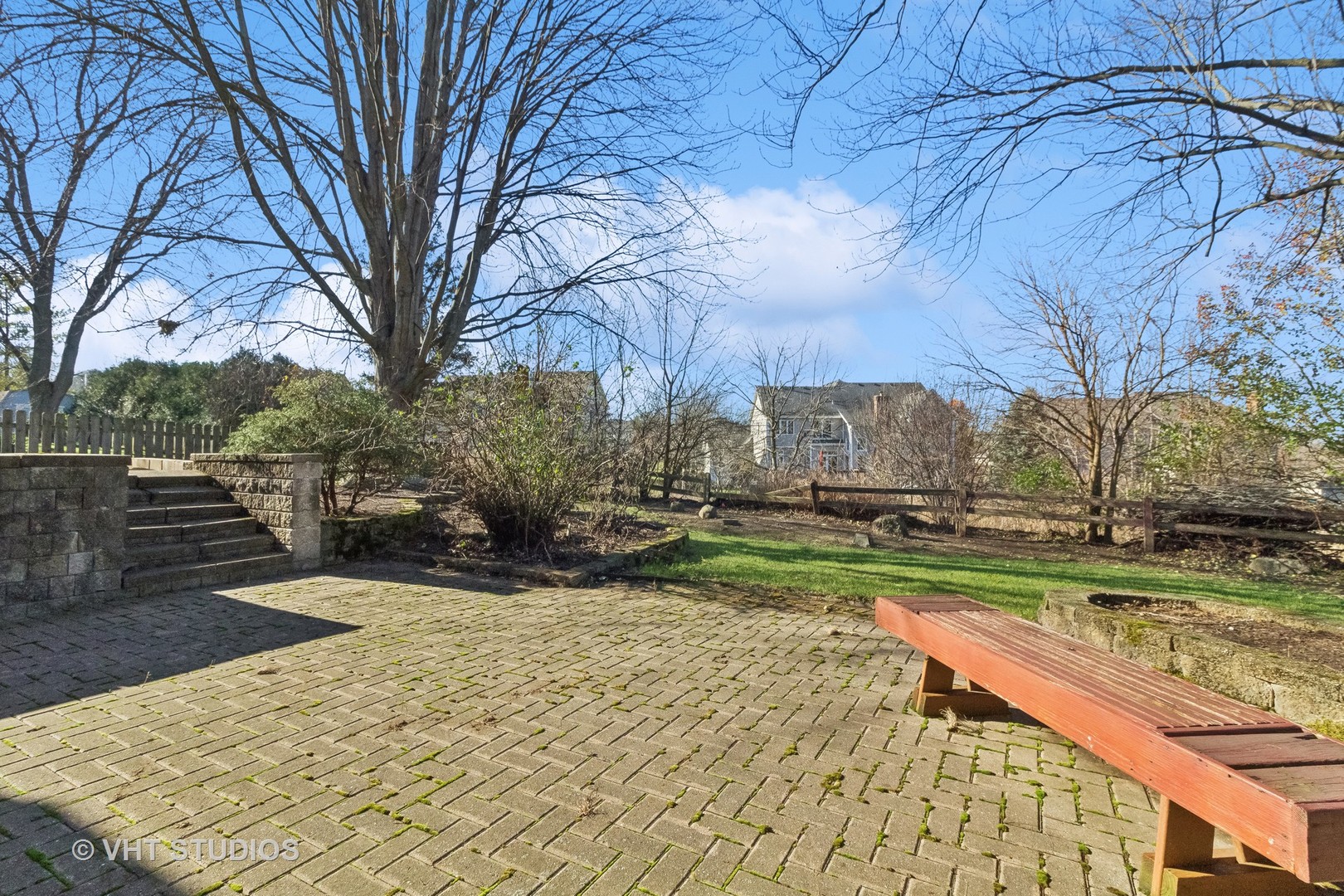 921 S Raddant Road
