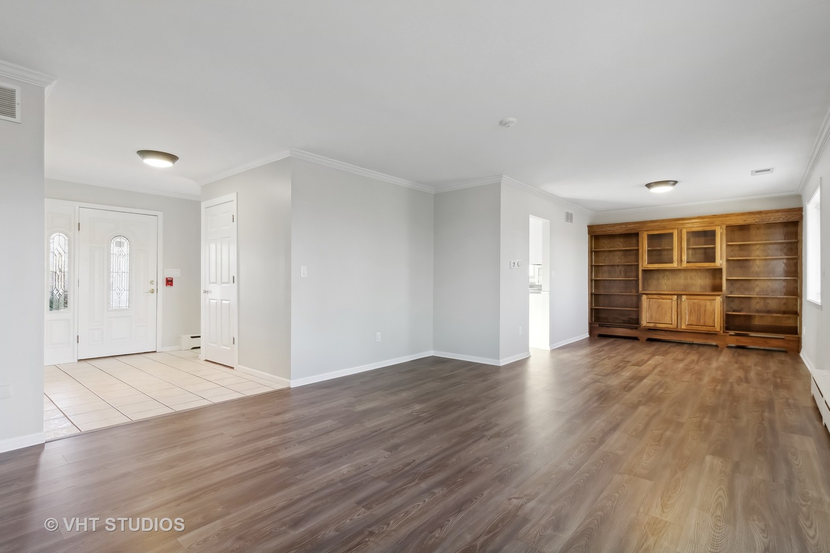 921 S Raddant Road