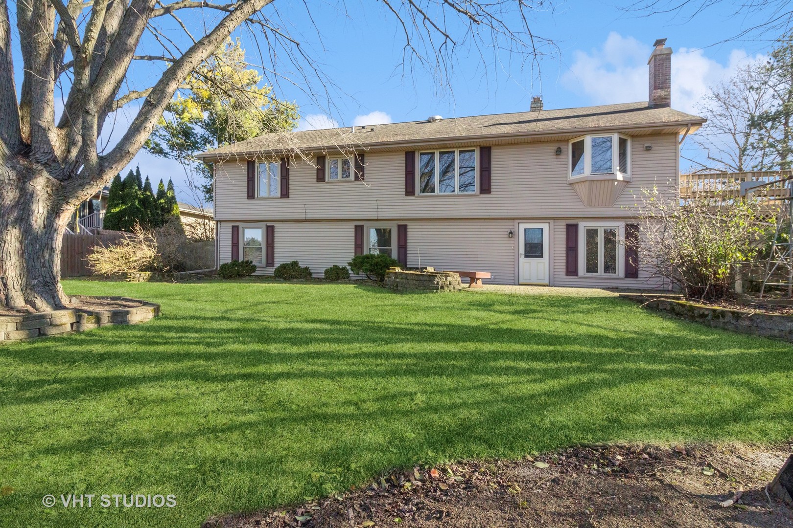 921 S Raddant Road