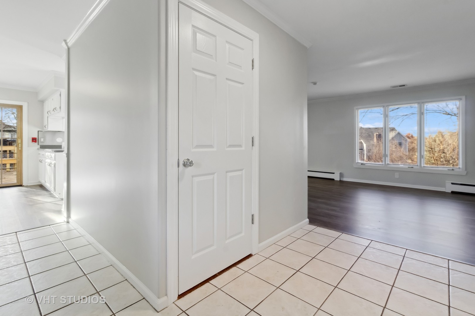 921 S Raddant Road