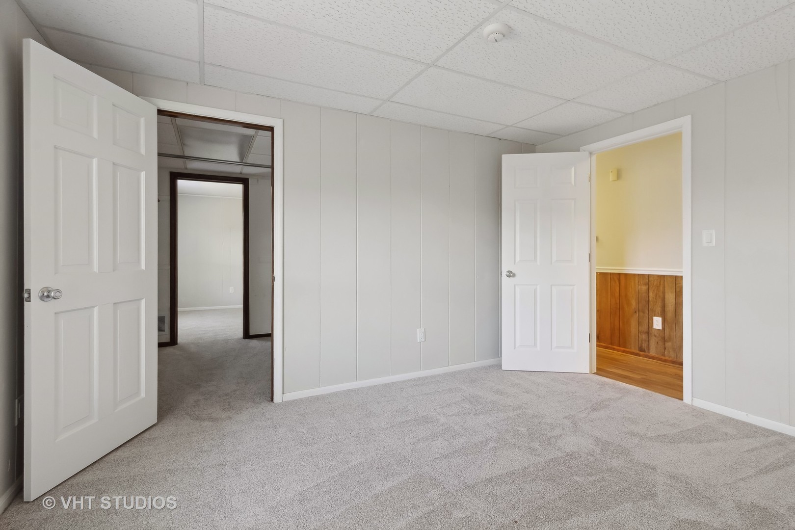 921 S Raddant Road