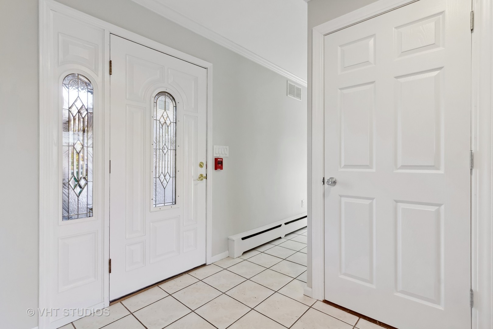 921 S Raddant Road