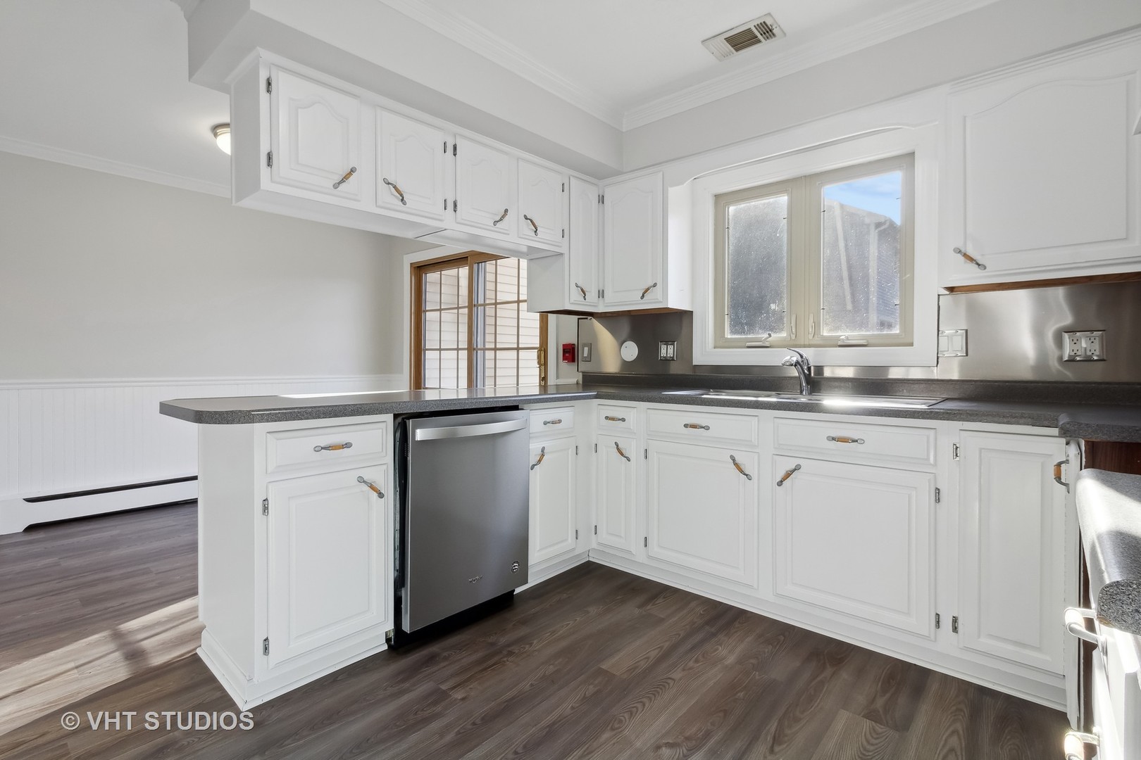 921 S Raddant Road