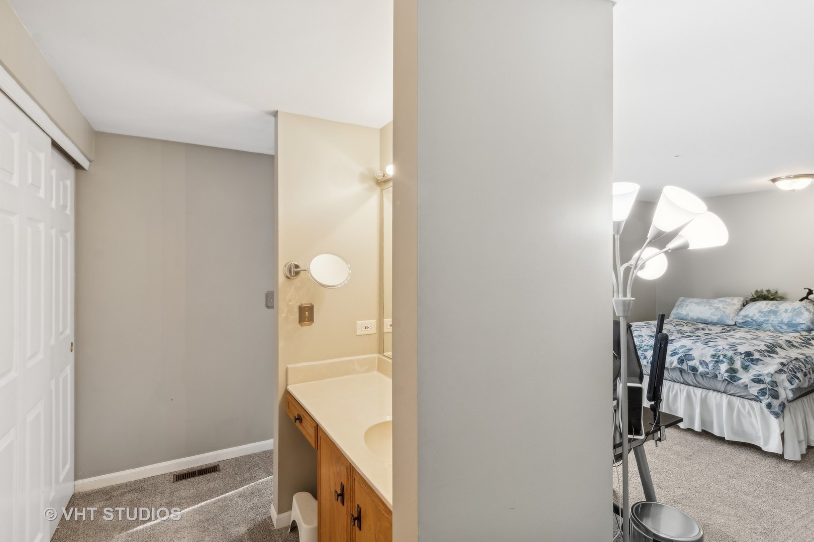 77 Whittington Course