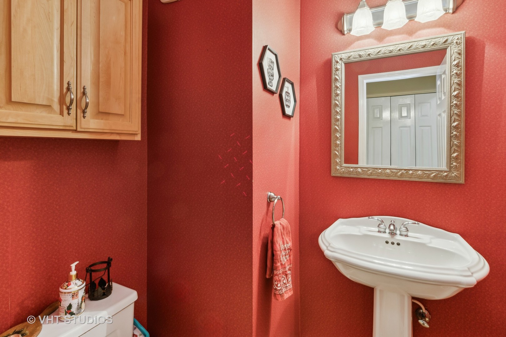 77 Whittington Course