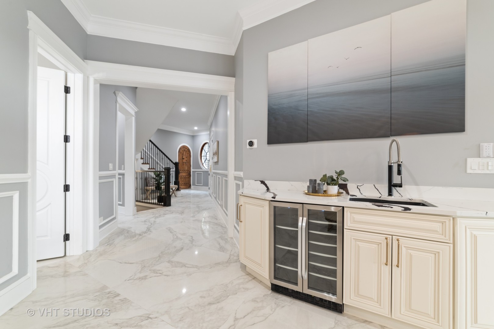 6N048 Riverside Drive