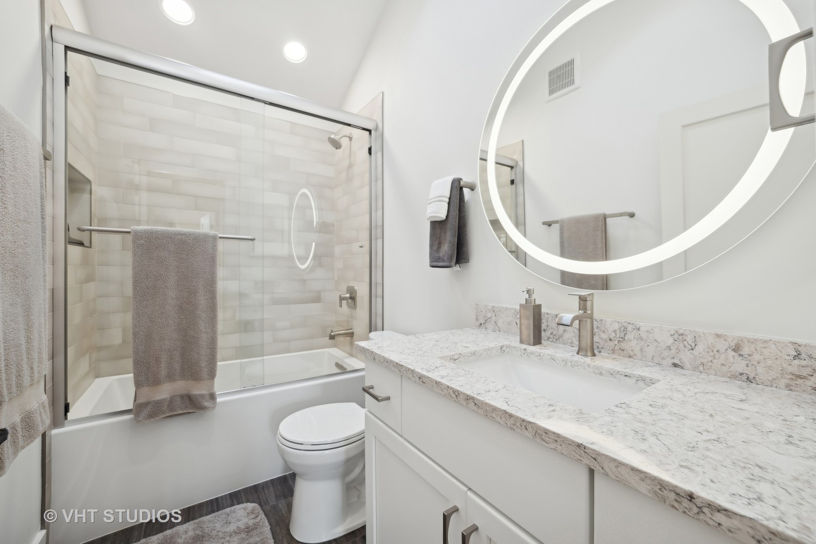 38W718 Evanswood Lane