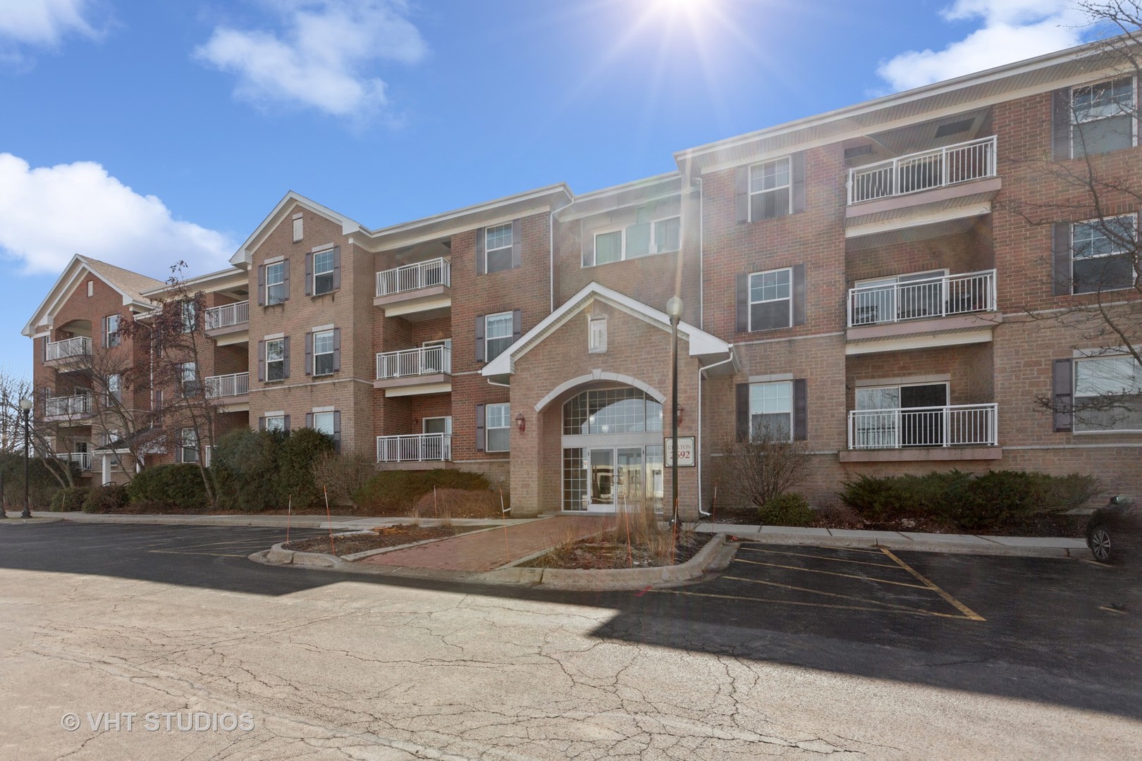 2692 Stone Circle Unit: 205