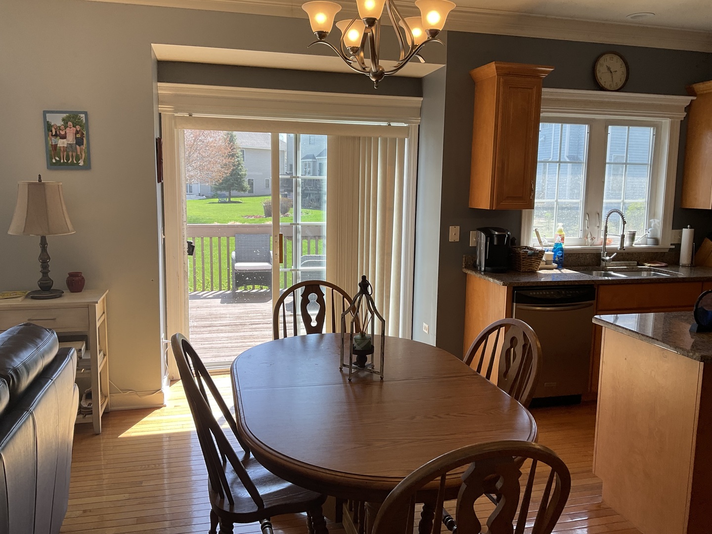 1571 Melbourne Street