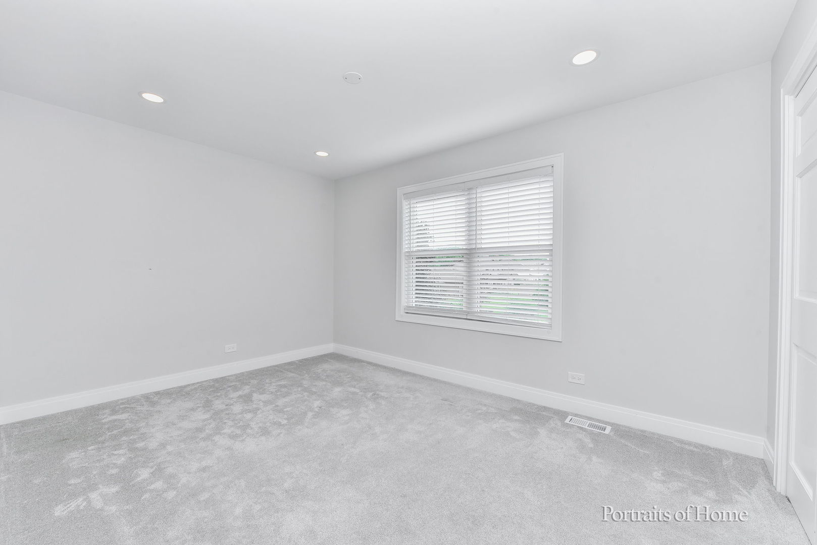 631 S Whispering Hills Drive