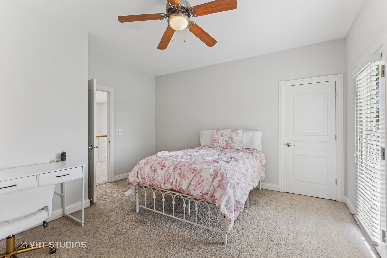 39W445 S Mathewson Lane