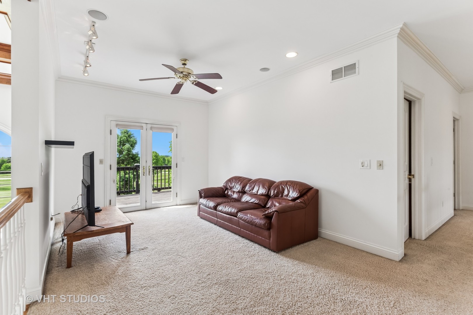 39W445 S Mathewson Lane