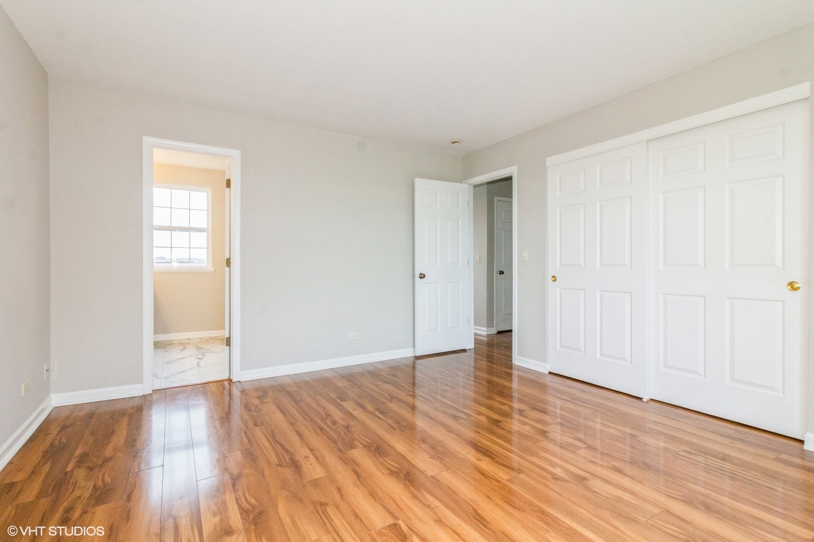 913 Village Court Unit: 913