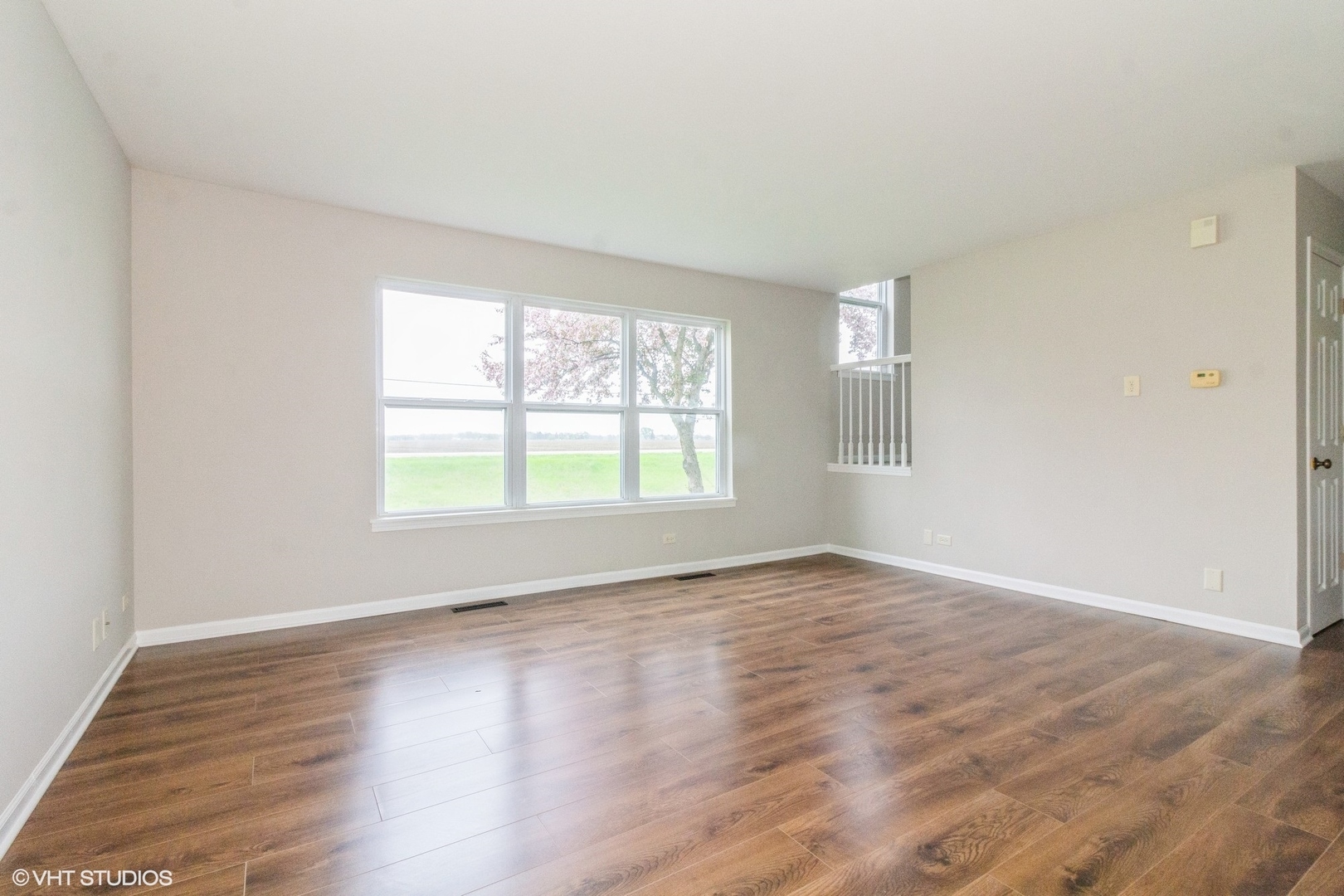 913 Village Court Unit: 913