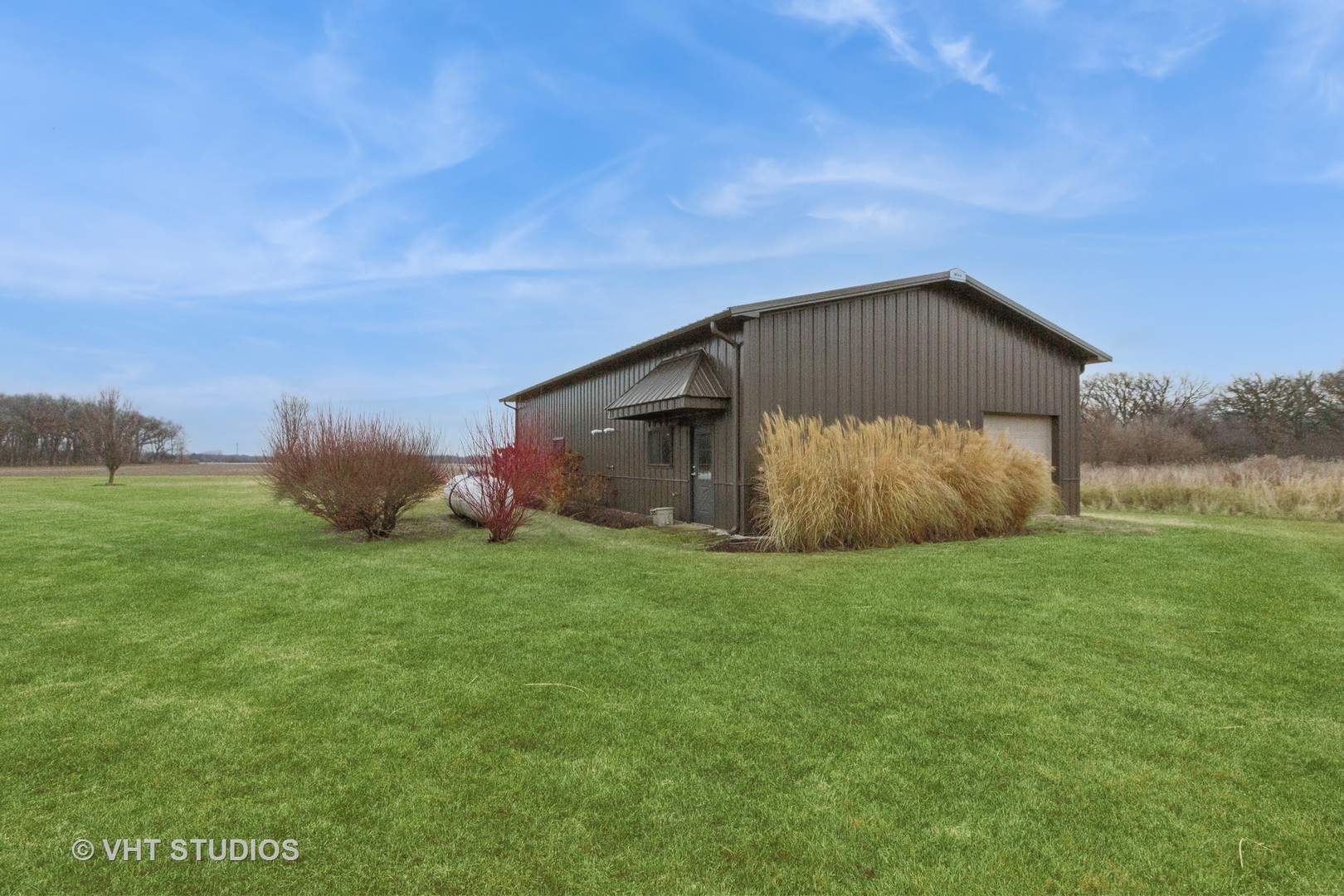 49W695 HINCKLEY Road