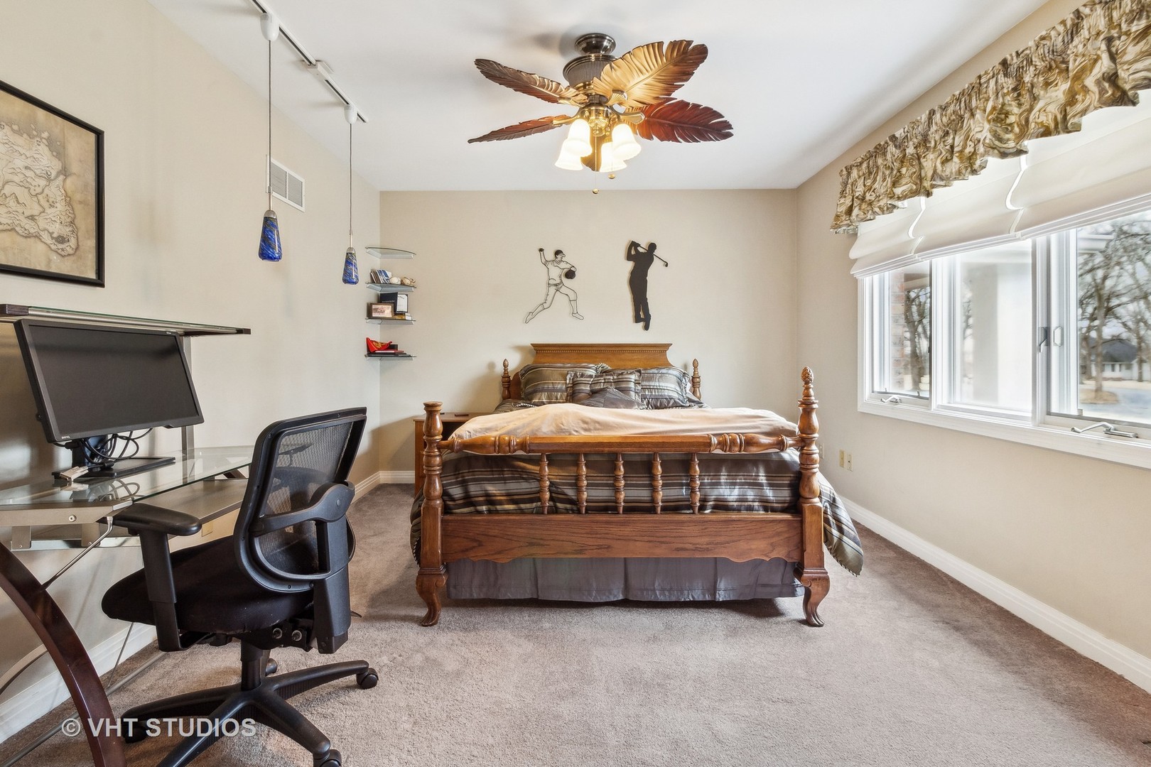 49W695 HINCKLEY Road