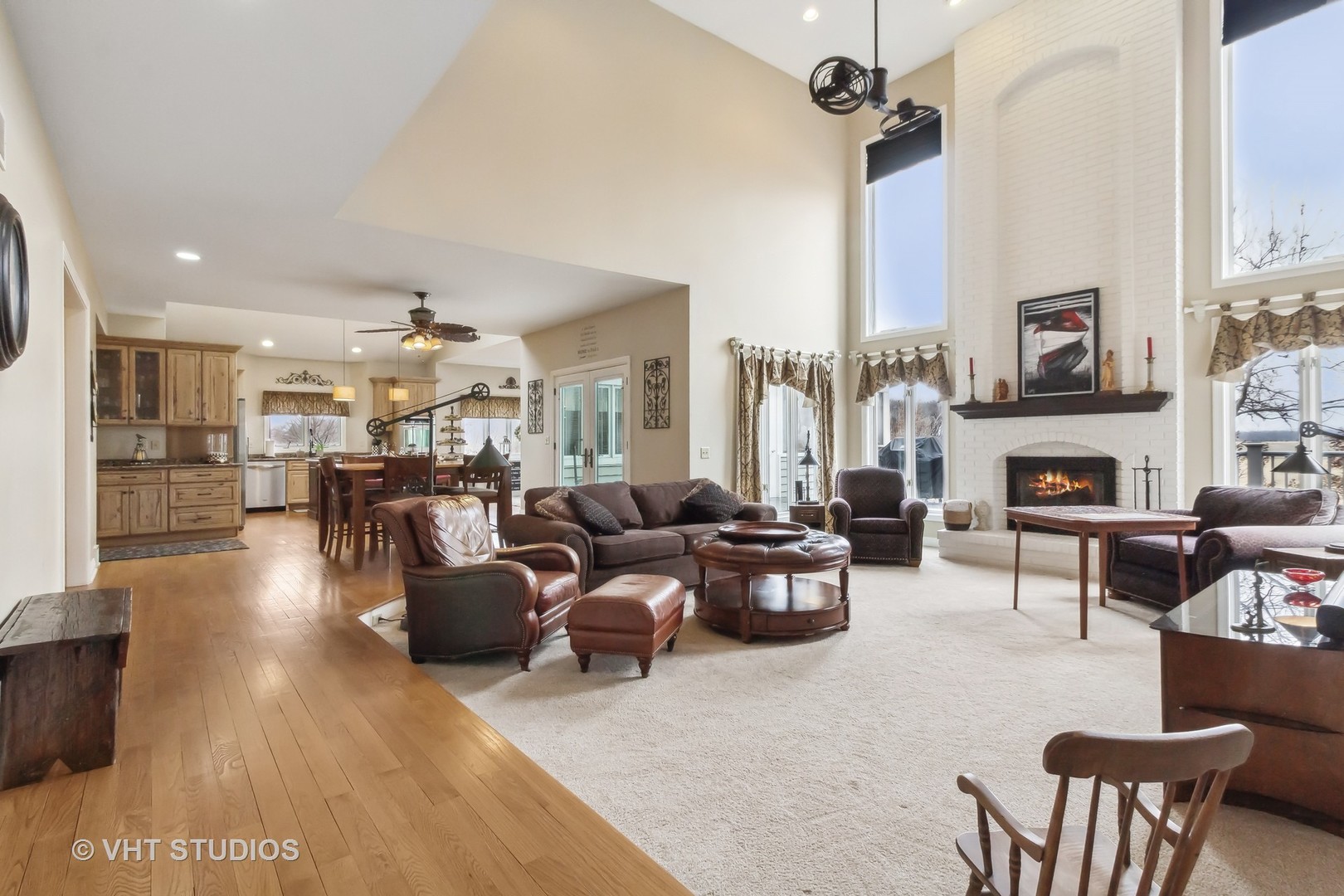 49W695 HINCKLEY Road