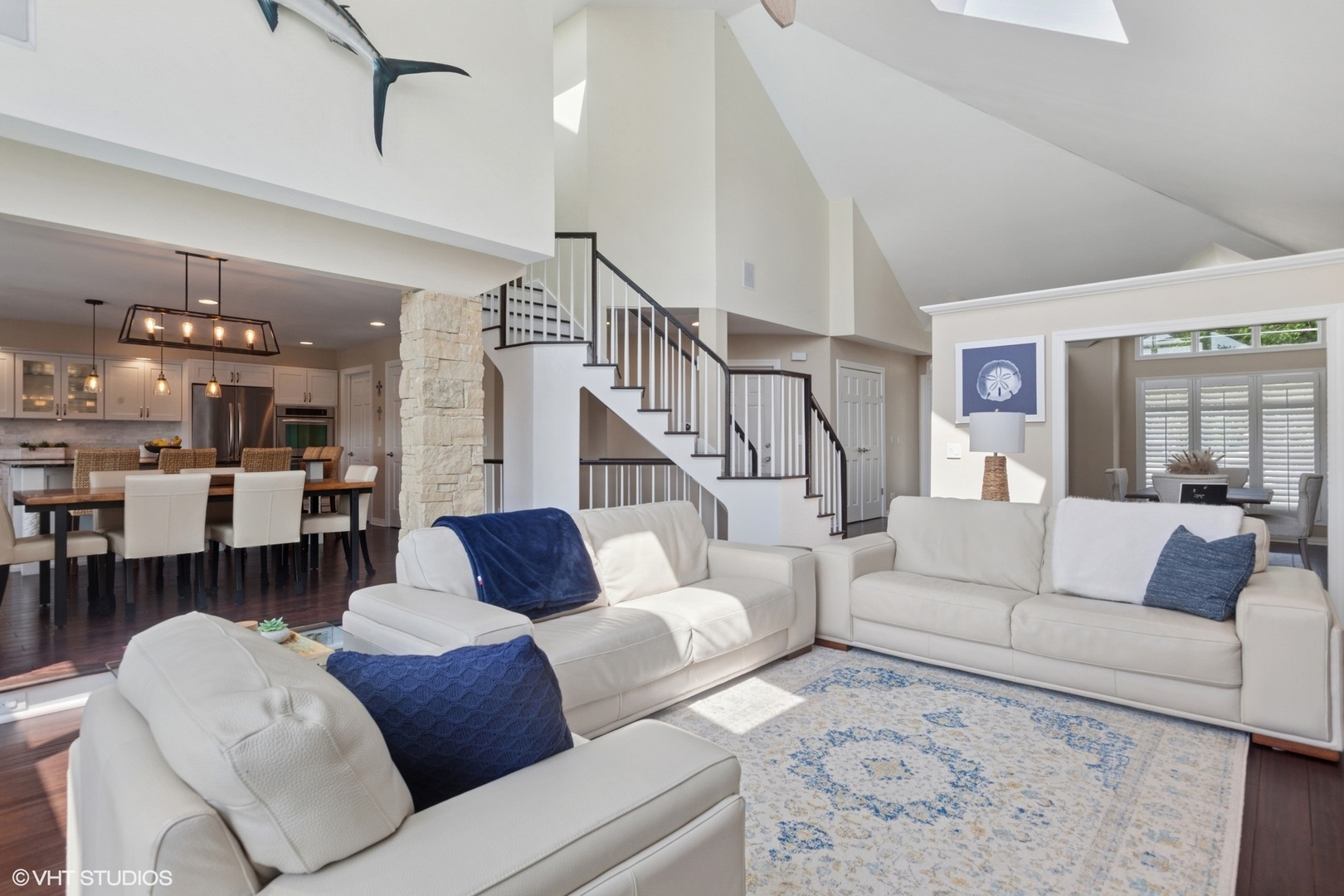 6N142 Riverside Drive