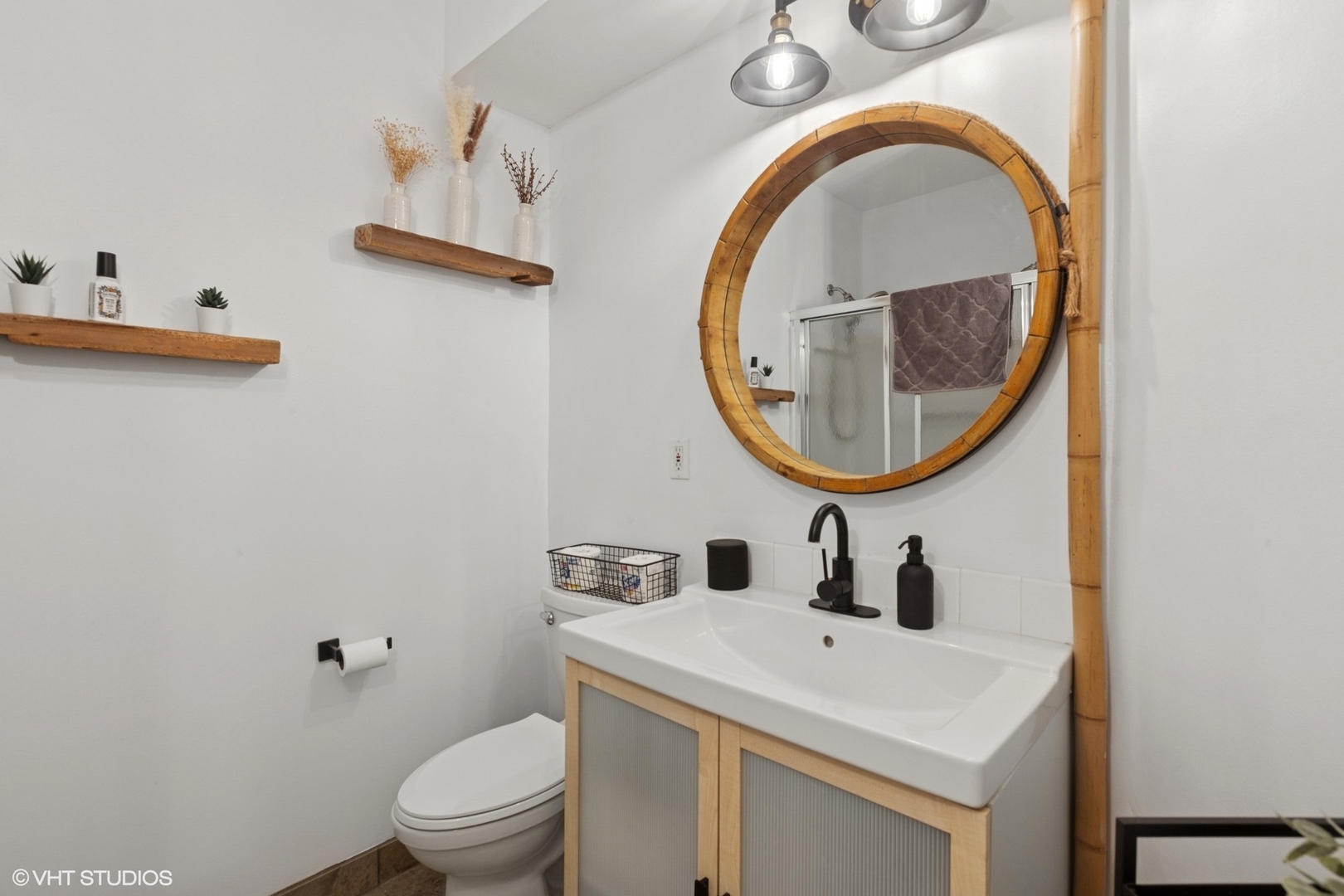 6N142 Riverside Drive