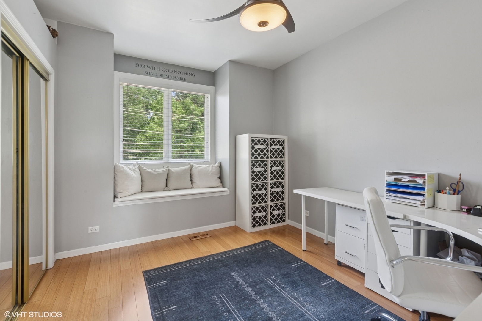 6N142 Riverside Drive