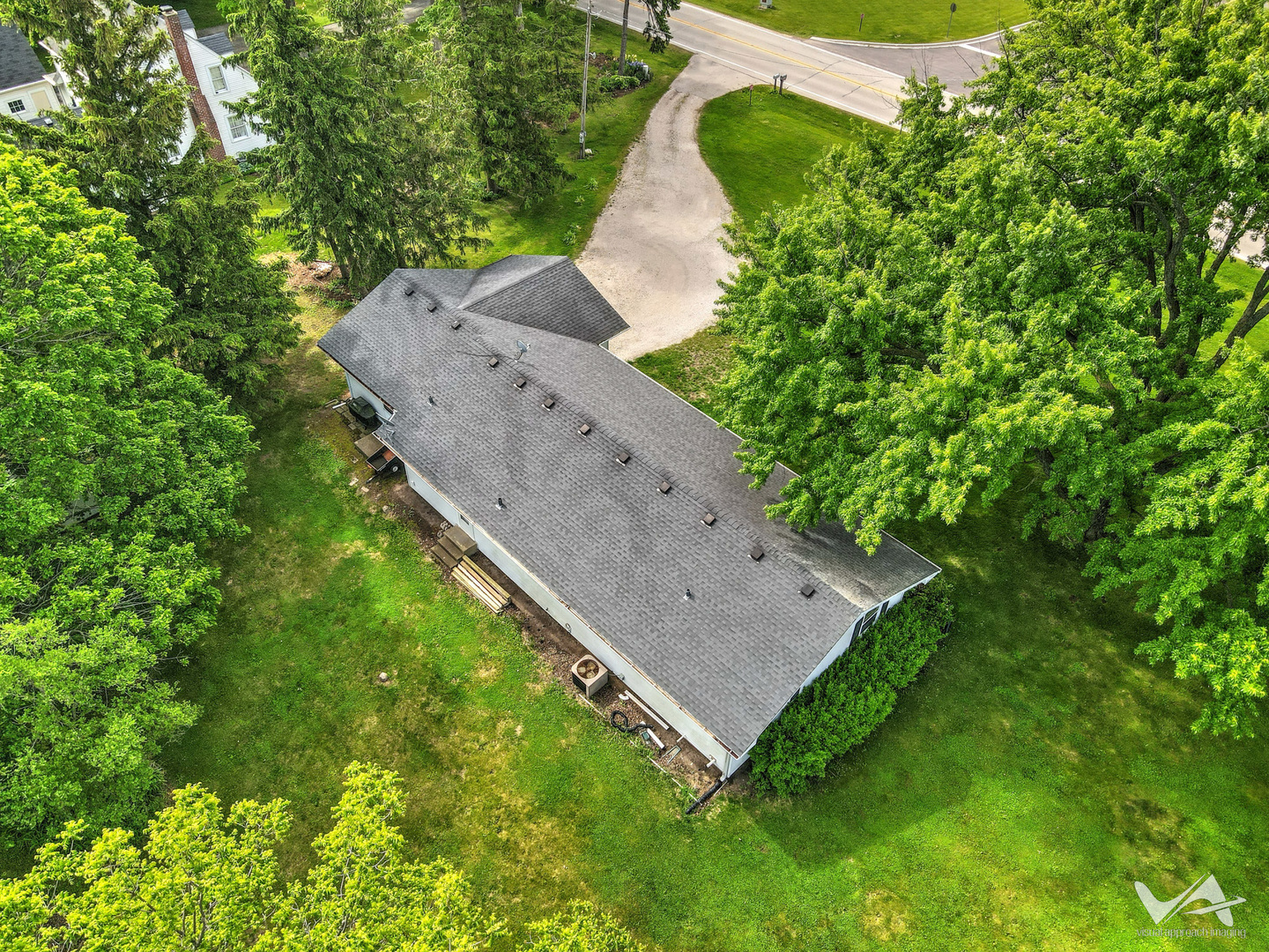 43W888 Hughes Road