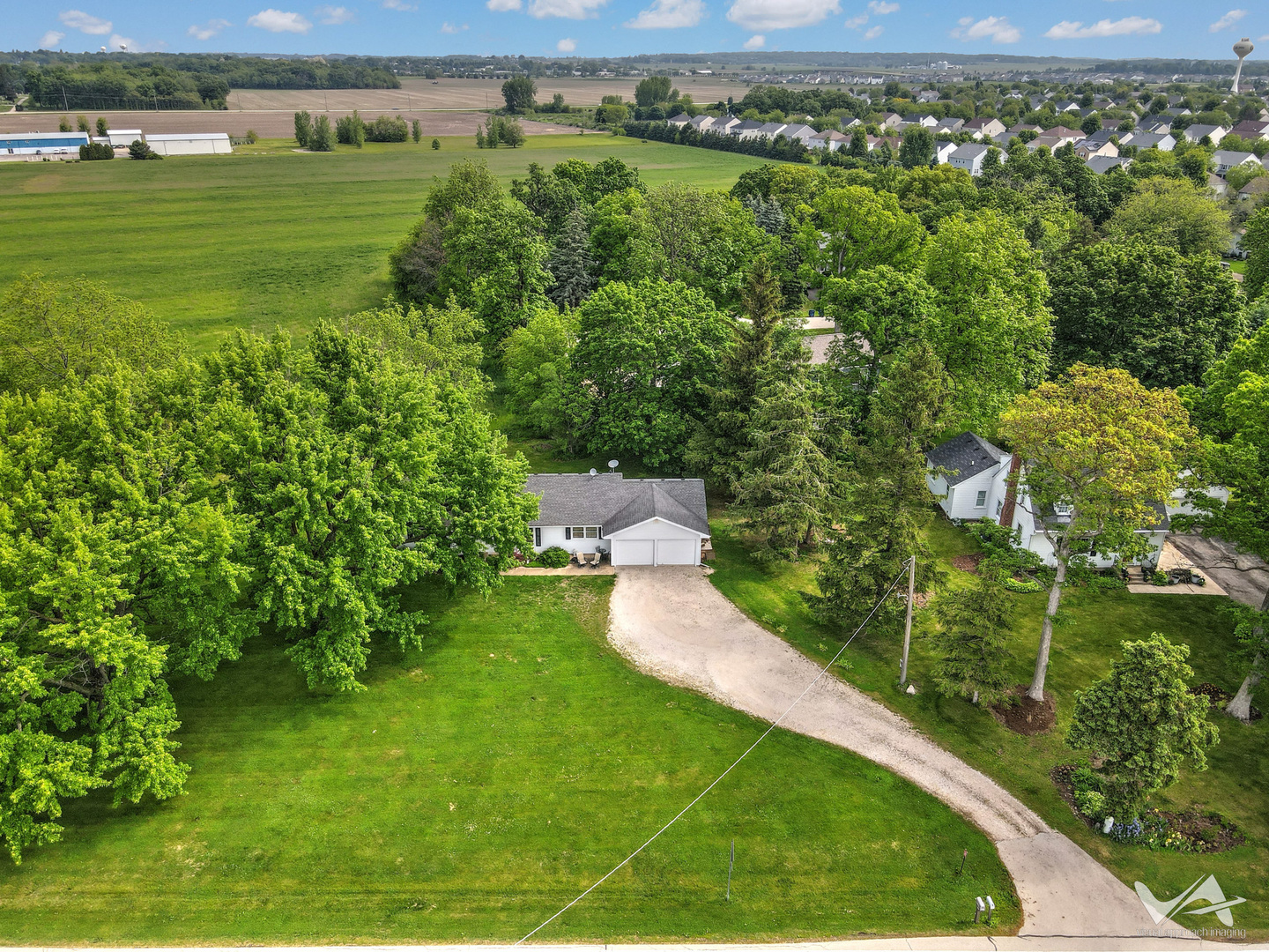 43W888 Hughes Road