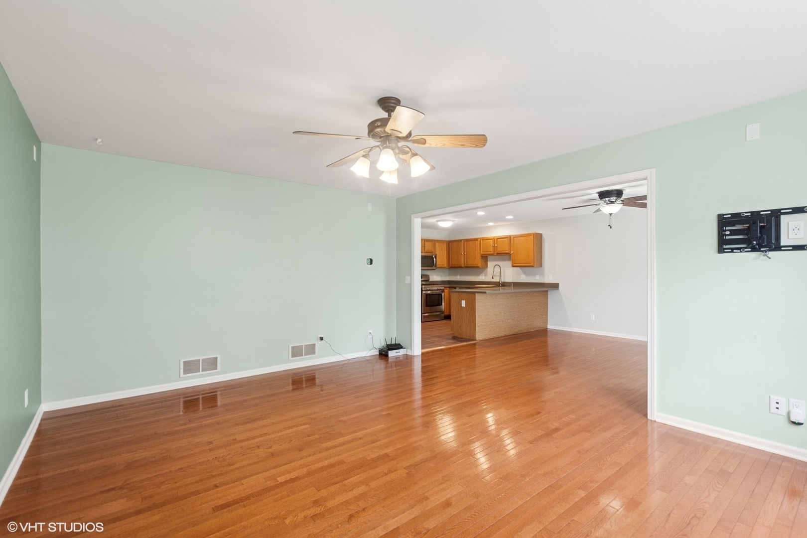 855 Shepherd Lane Unit: 855