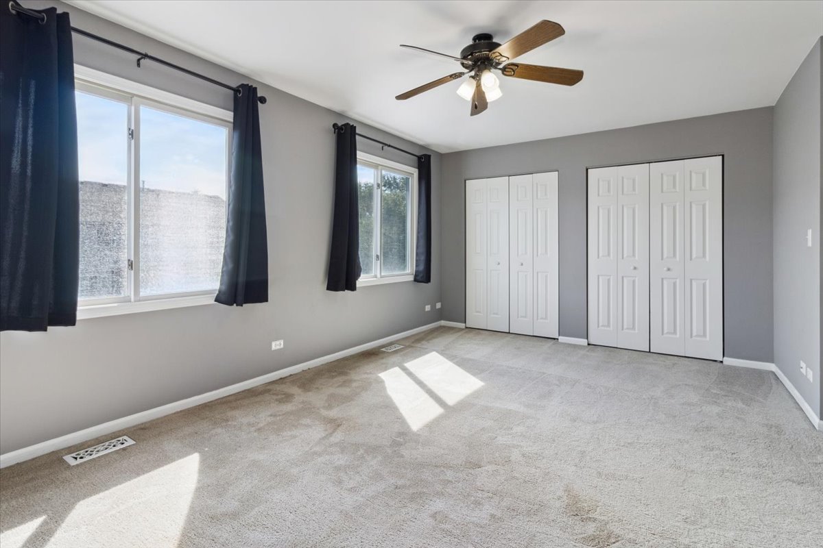 407 E Willow Street Unit: 407