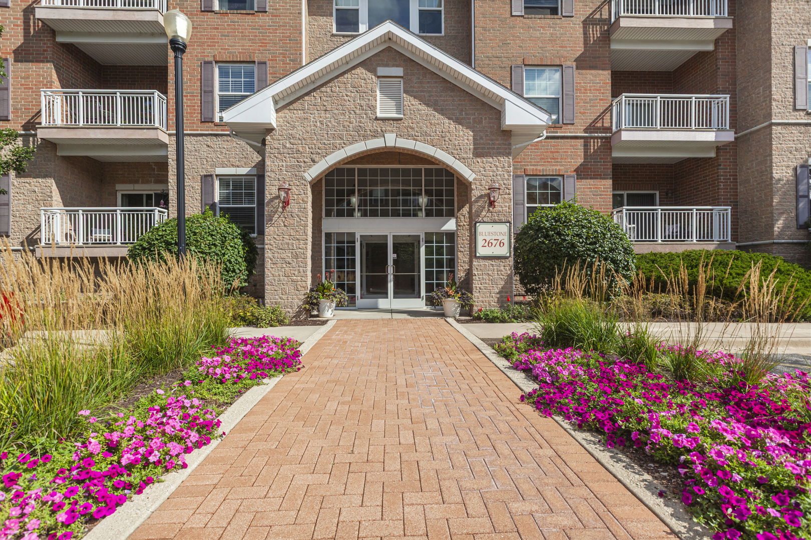 2676 Stone Circle Unit: 207