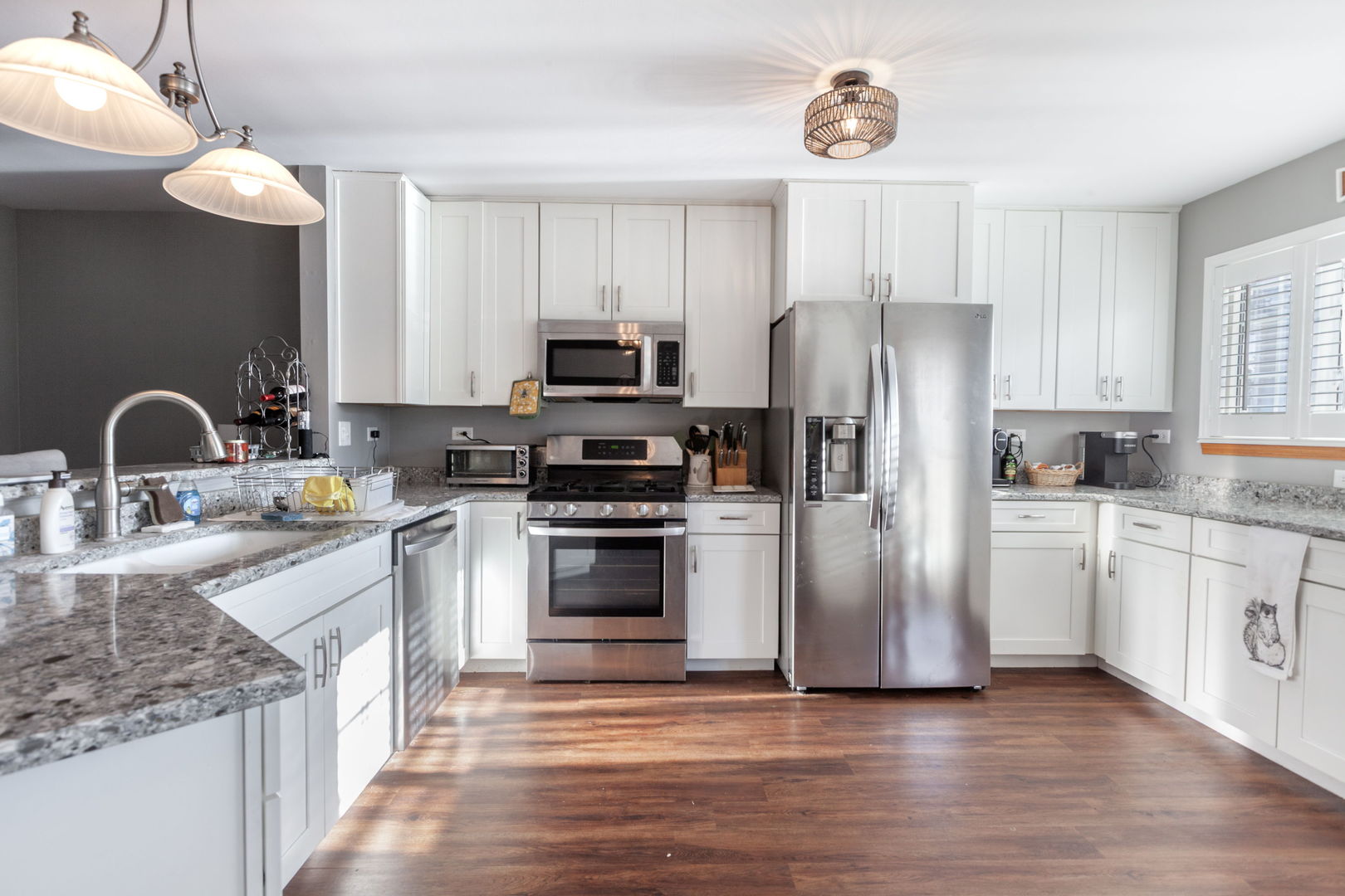 437 E Willow Street Unit: 437