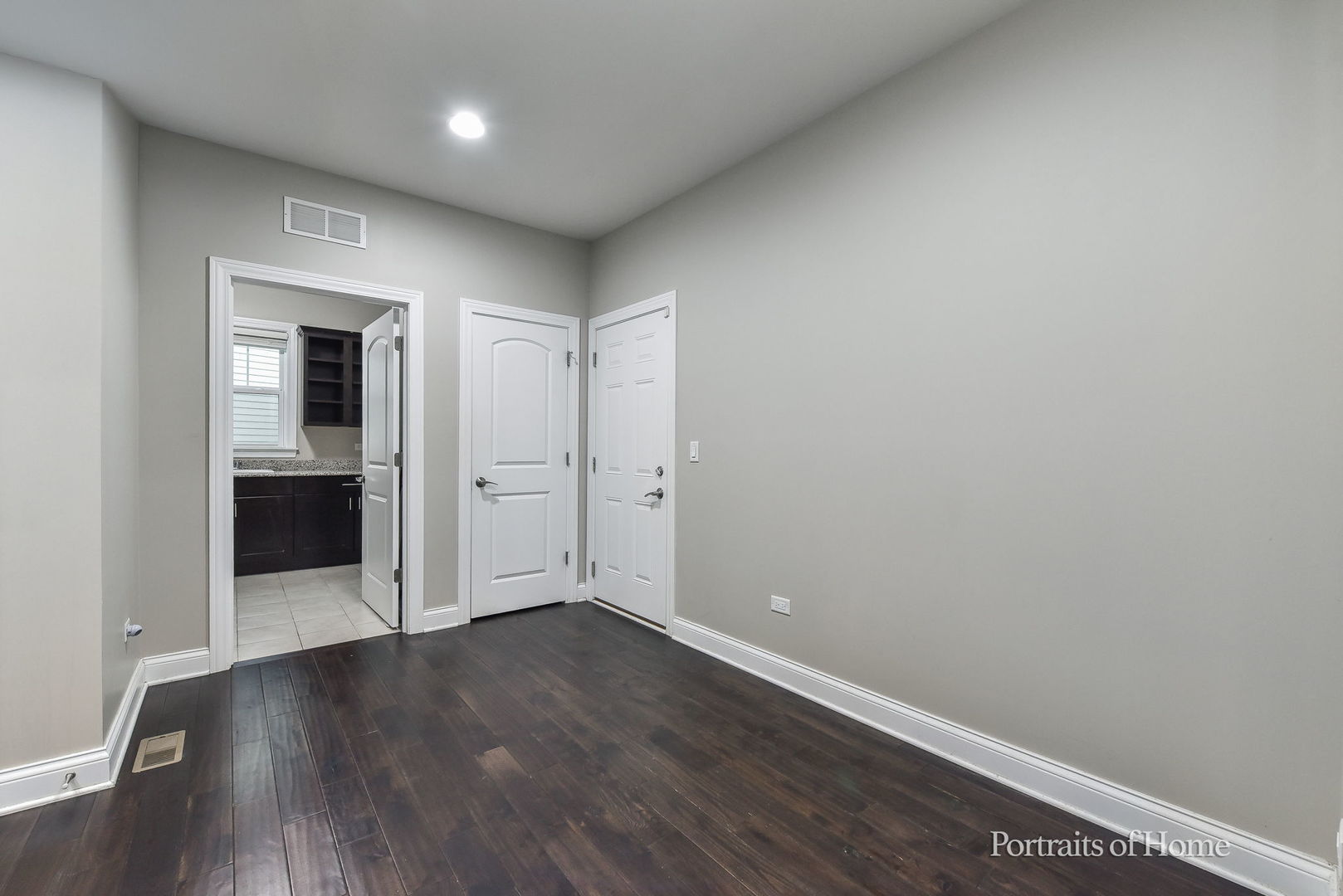 3907 Nannyberry Street