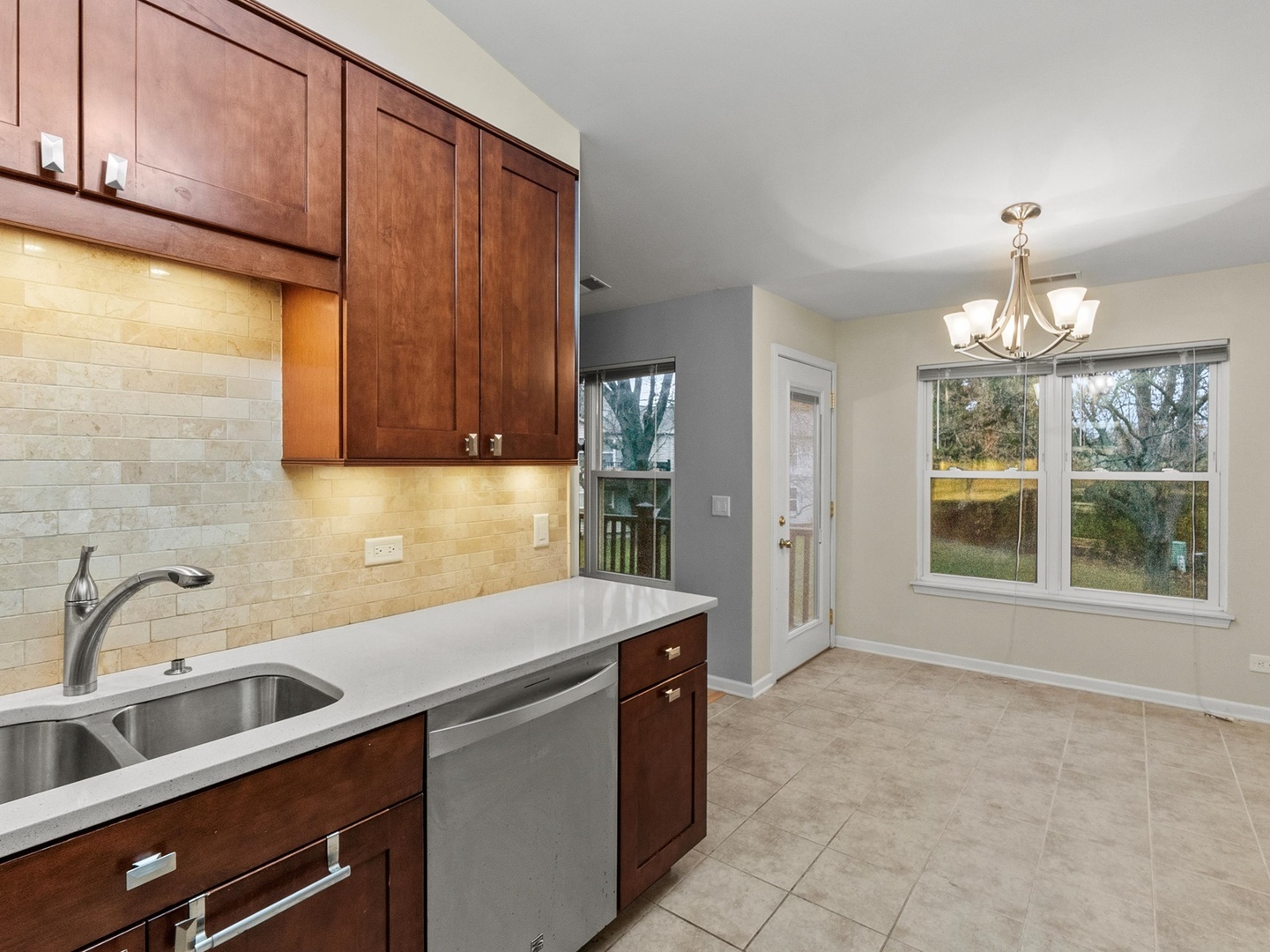 1106 Stratford Court Unit: C