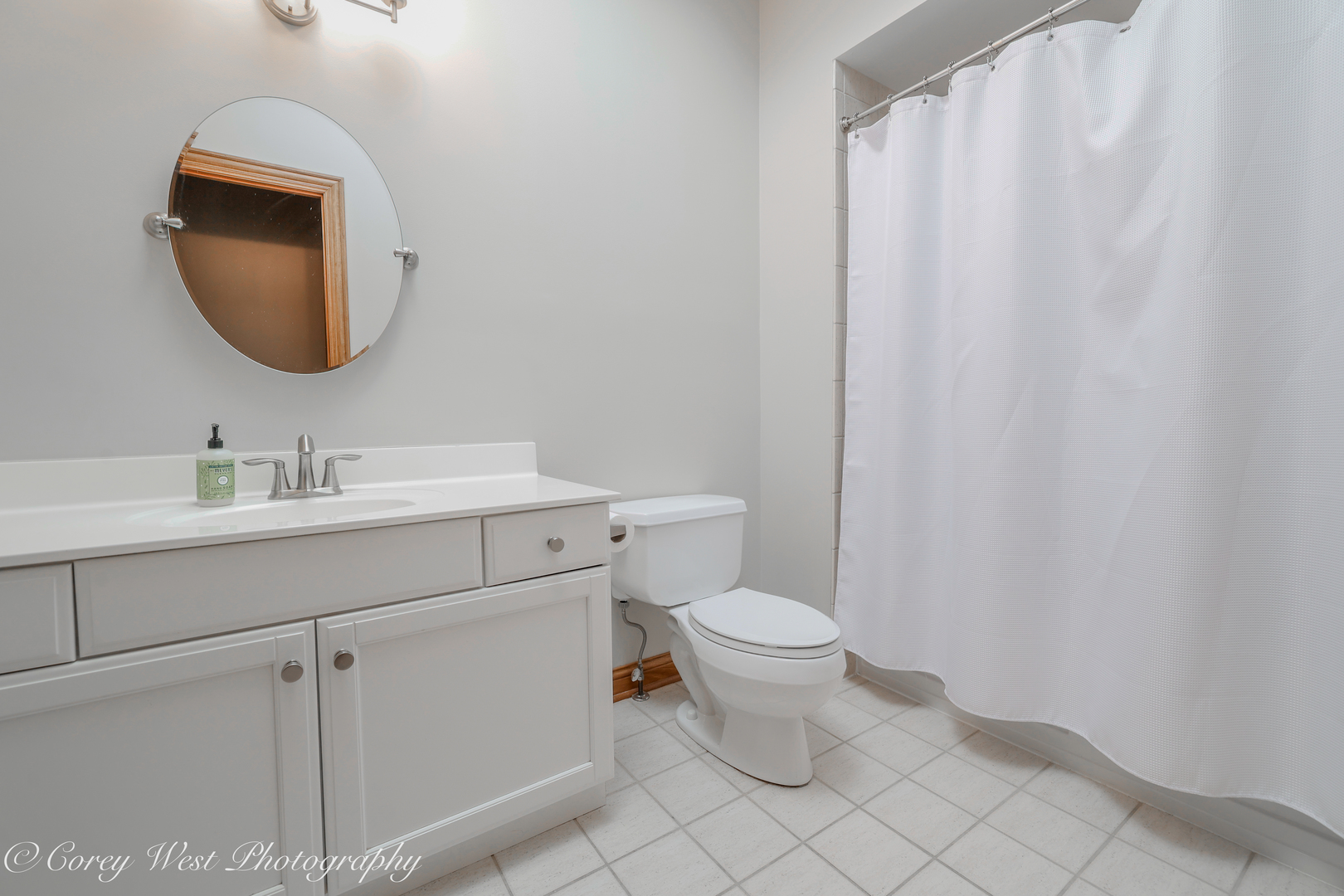 39W245 Pauley Square