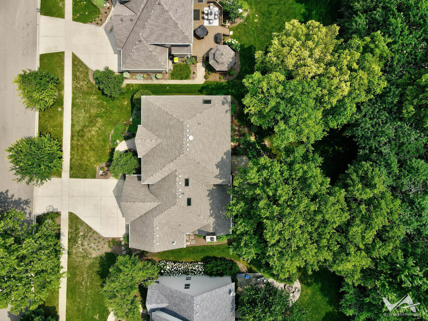 39W245 Pauley Square