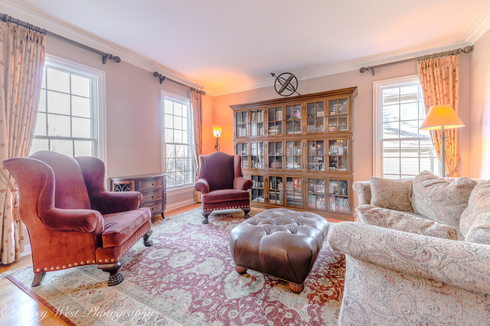 39W245 Pauley Square