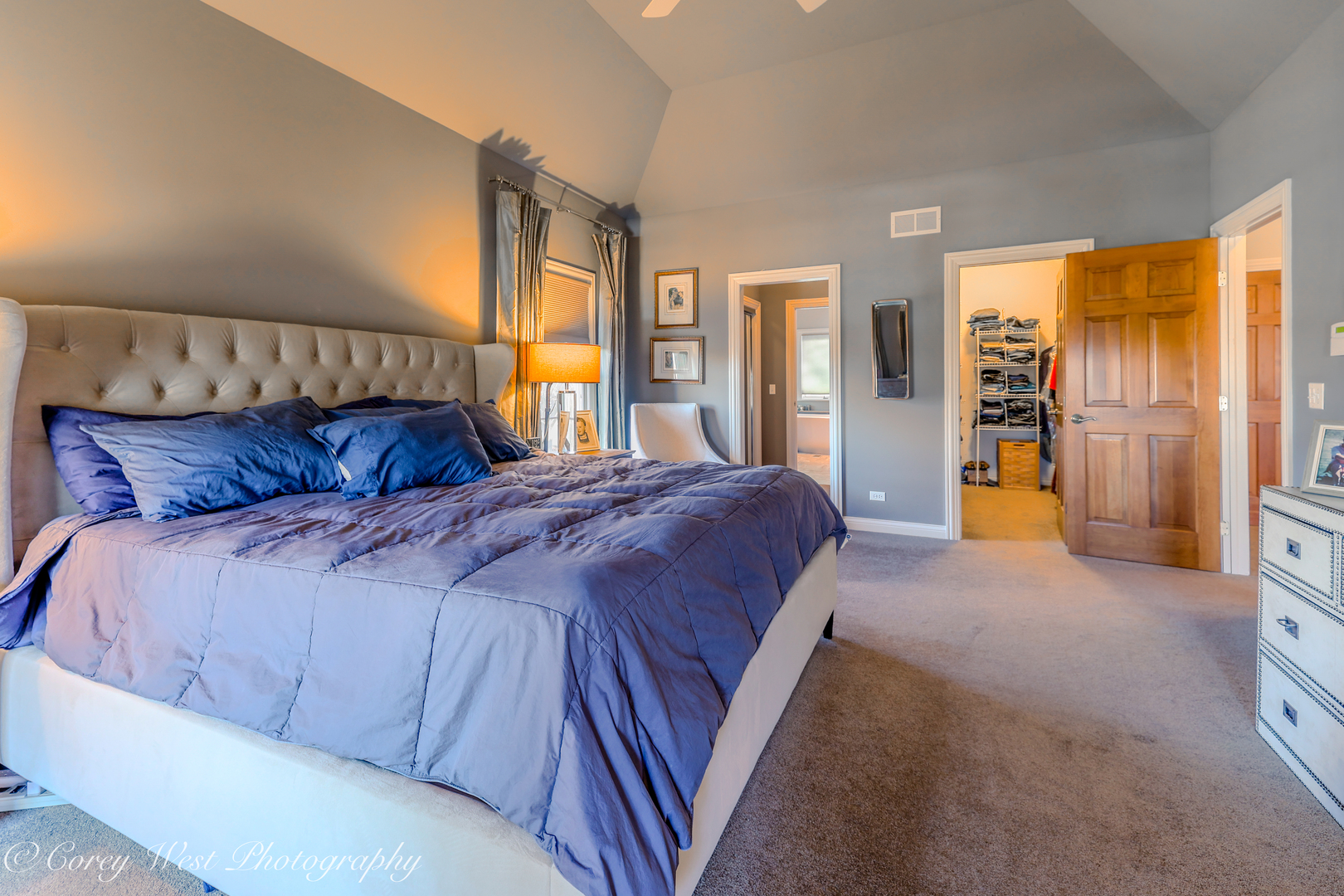 39W245 Pauley Square