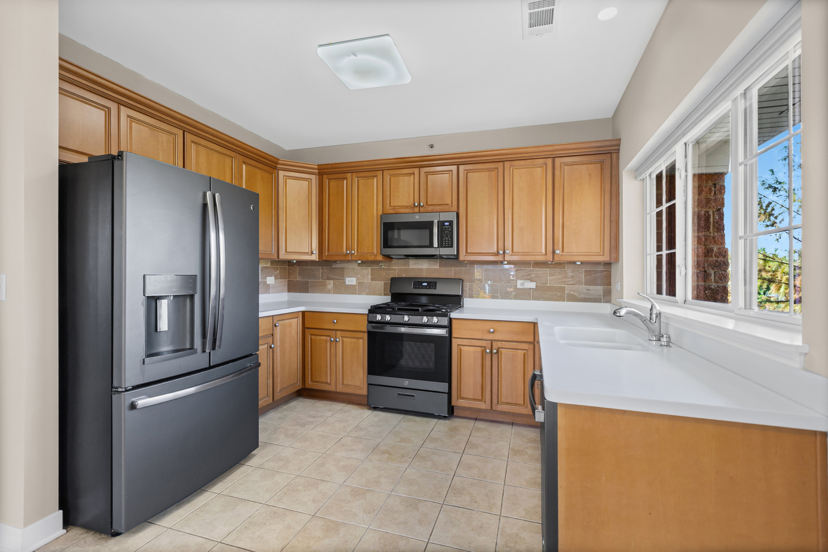 2671 Stone Circle Unit: 208