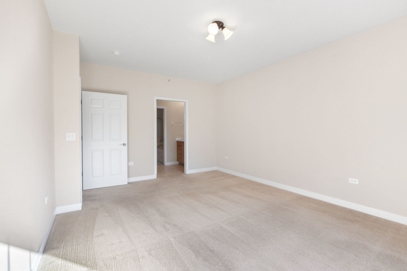 2671 Stone Circle Unit: 208