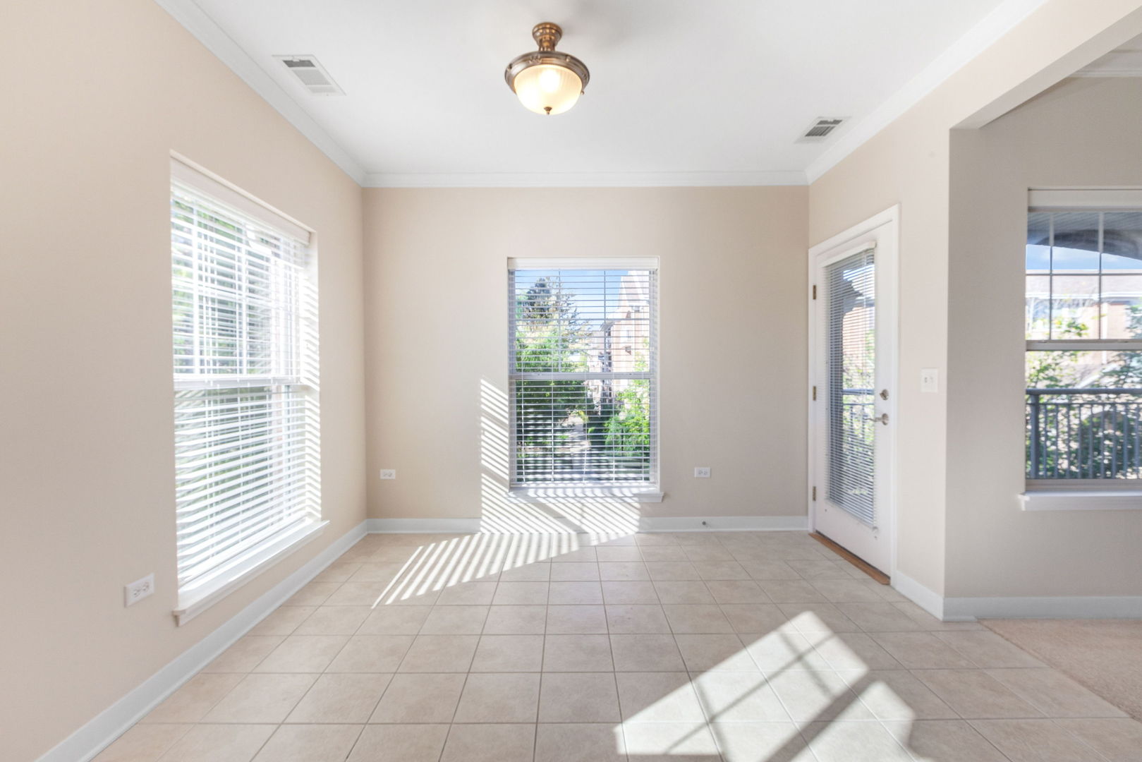 2671 Stone Circle Unit: 208