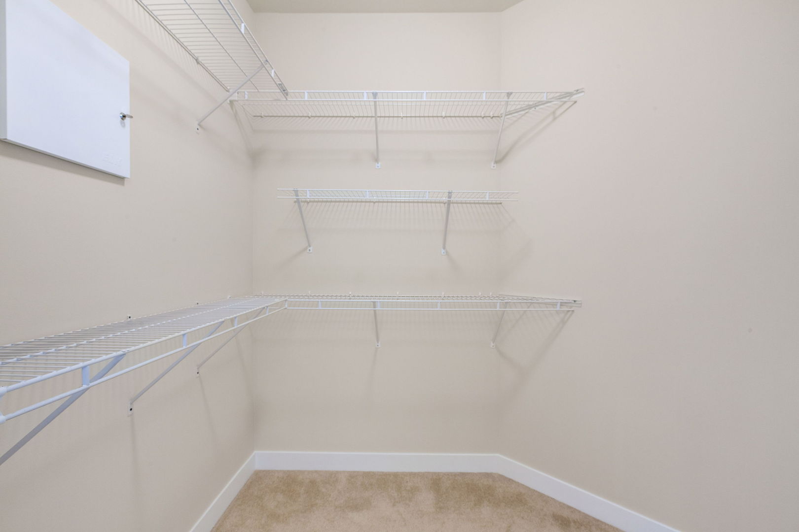 2671 Stone Circle Unit: 208