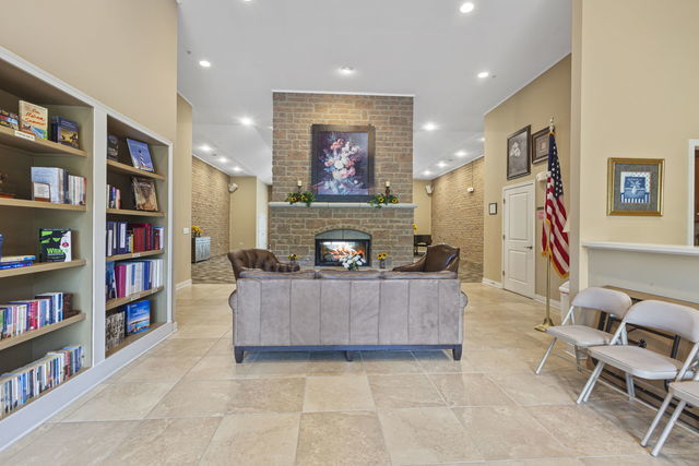 2671 Stone Circle Unit: 208