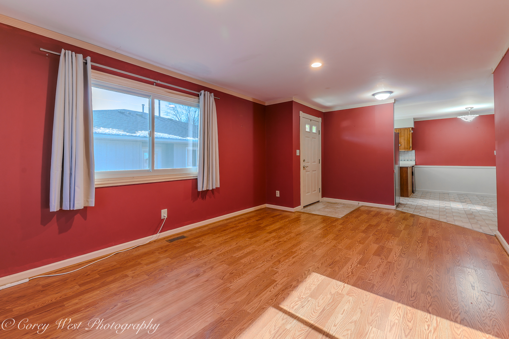 115 S VAN NORTWICK Avenue