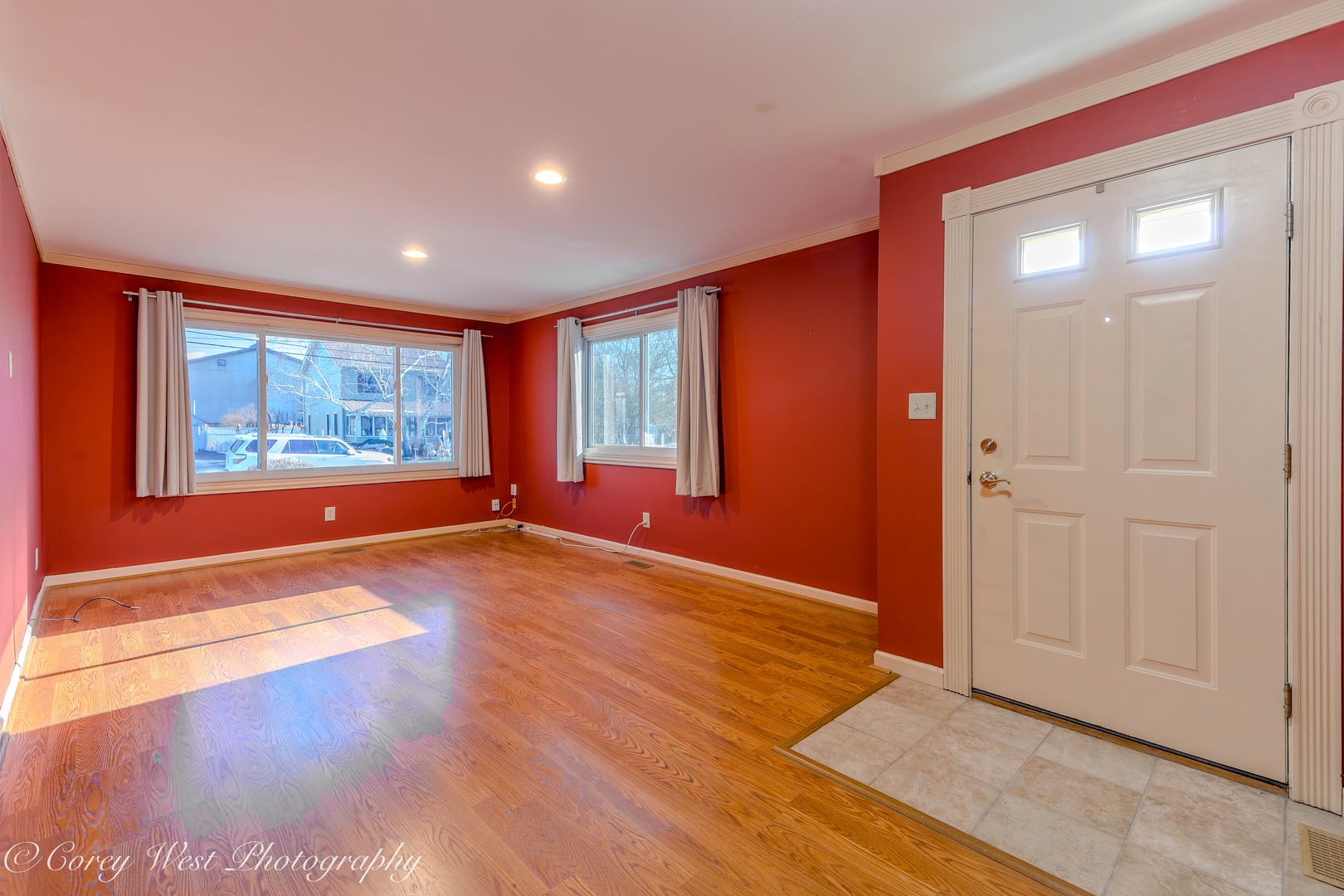 115 S VAN NORTWICK Avenue