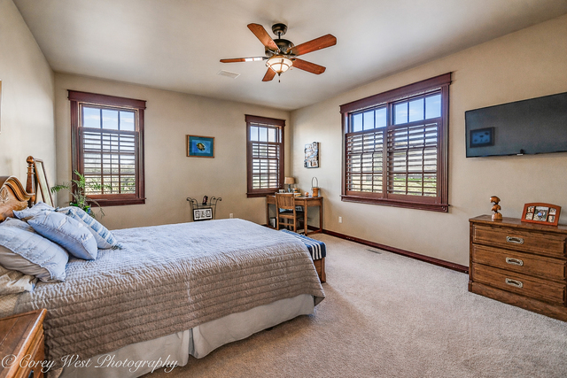 0N004 Alexander Drive