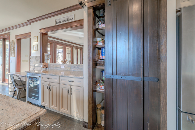 0N004 Alexander Drive