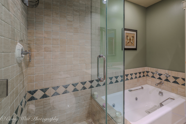 0N004 Alexander Drive