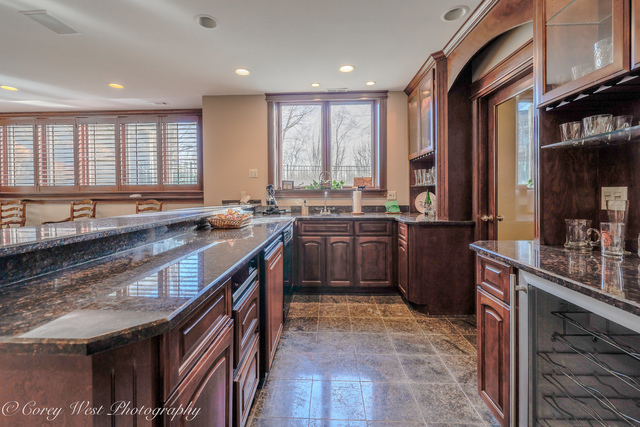 0N004 Alexander Drive