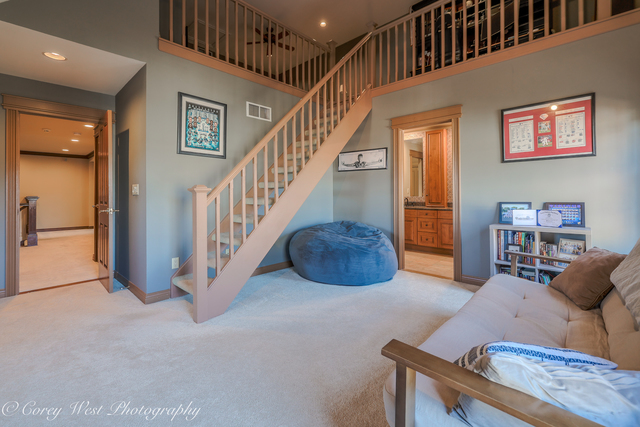 0N004 Alexander Drive