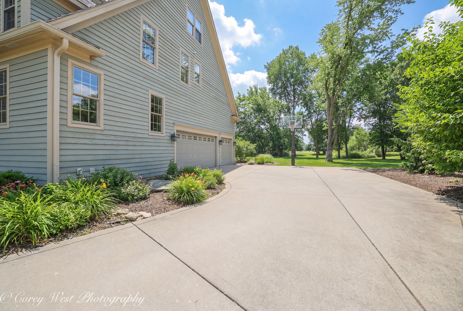 0N004 Alexander Drive